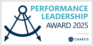 Banner announcing the Performance Leadership Award 2025 with a blue compass-style logo and Chartis as sponsor
